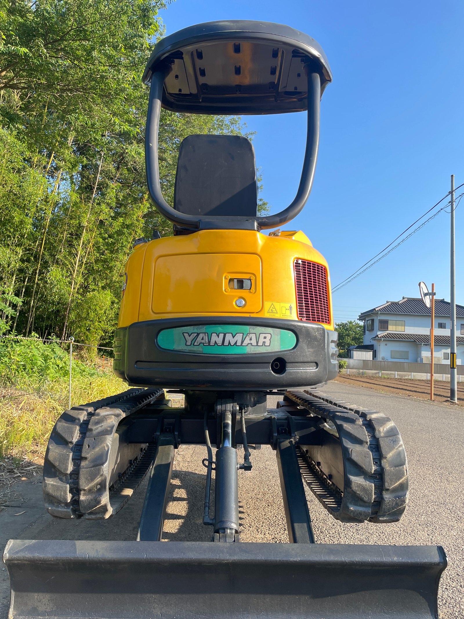YANMAR VIO30-5